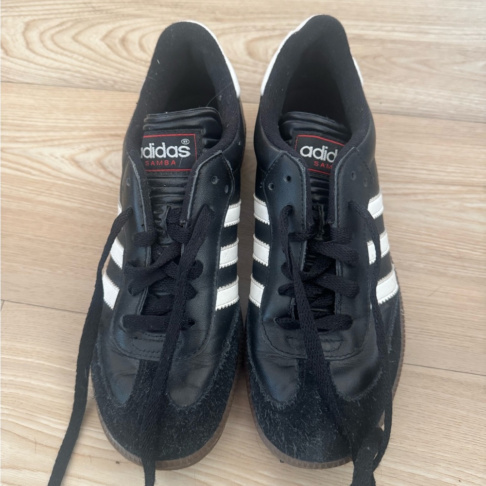 Adidas Sambas
